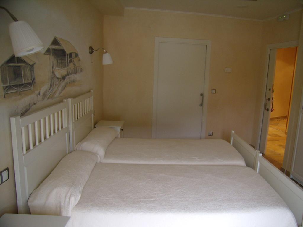 Hotel Zumalabe Mutriku Rom bilde