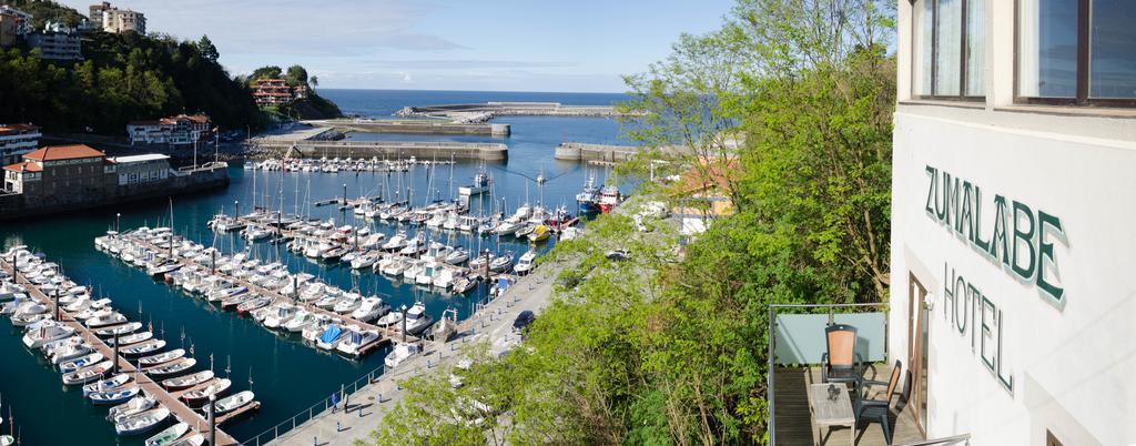 Hotel Zumalabe Mutriku Eksteriør bilde